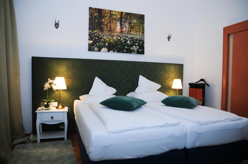 Boutique Hotel Goldenes Lamm Villach Eksteriør bilde